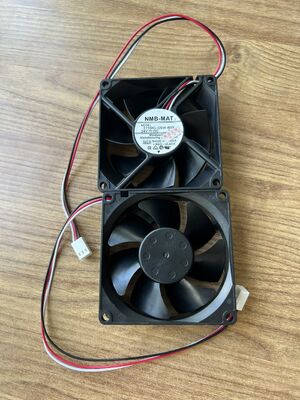 3110KL‐05W‐B59 3-Wire DC 냉각 팬 80×80×25mm 24V 0.15A 코니카 디지털 미니랩 사진 프로세서의 예비 부품 협력 업체