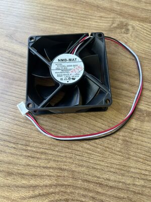 3110KL‐05W‐B59 3-Wire DC 냉각 팬 80×80×25mm 24V 0.15A 코니카 디지털 미니랩 사진 프로세서의 예비 부품 협력 업체