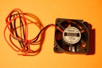 W407406 W407406 01 Noritsu Minilab 예비 부품 팬 장치 3 및 3cm 12V 협력 업체