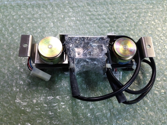 810G03712 Fuji OEM 새로운 Minilab 부품 솔레노이드 협력 업체